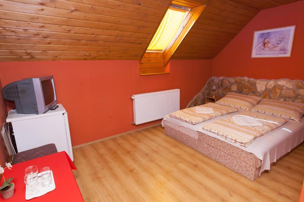 Paratlan Apartmanhaz Szilvásvárad Exterior foto